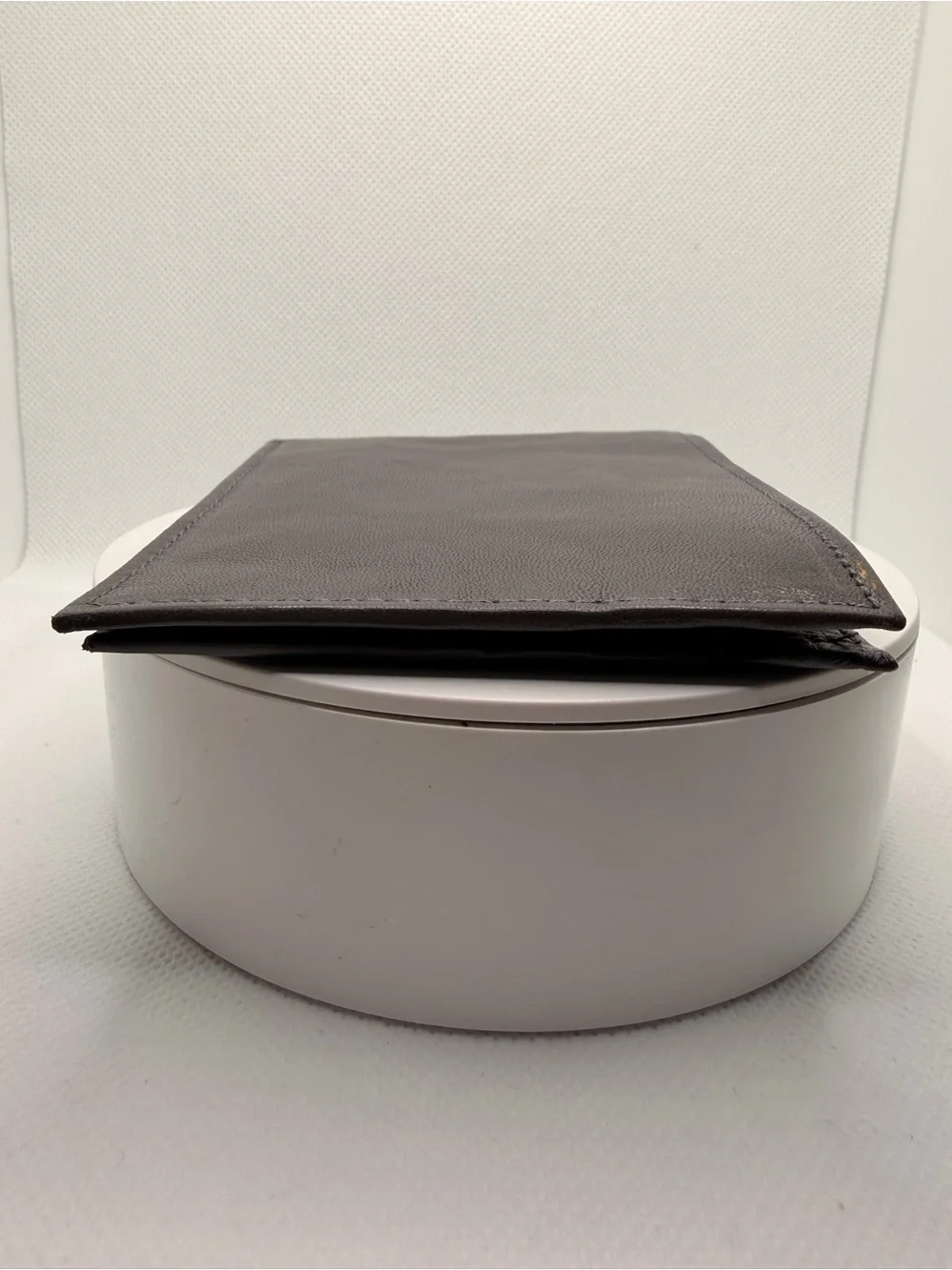 Genuine Leather Grey Minimalist Bi Fold Slim Billfold Wallet